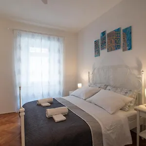 Ttapartmani Apartment