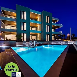 Rocca Riviera Luxury Apartment