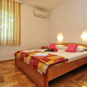 Fontana 2 Apartman Sukošan