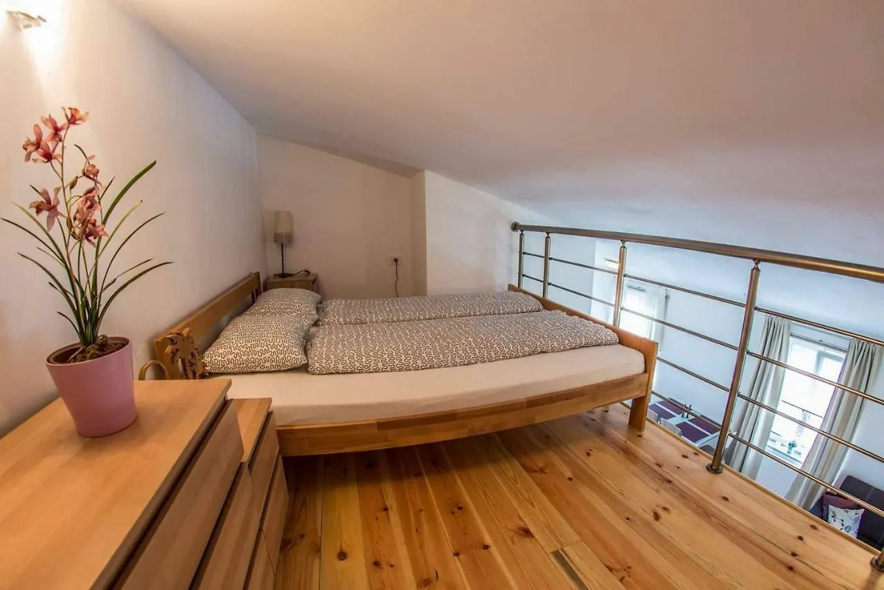 Apartments Nikic Banjole 0*,  Croatia