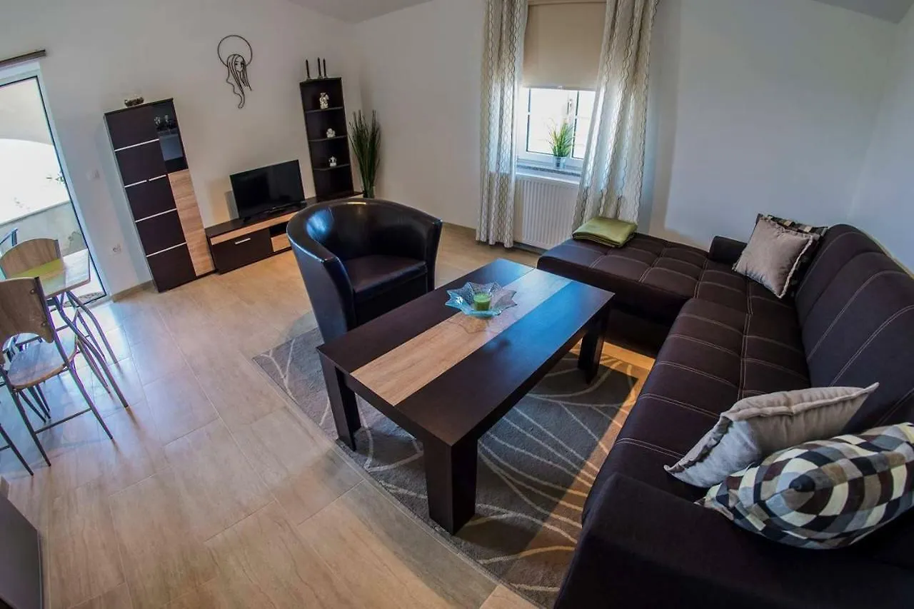 Apartments Nikic Banjole