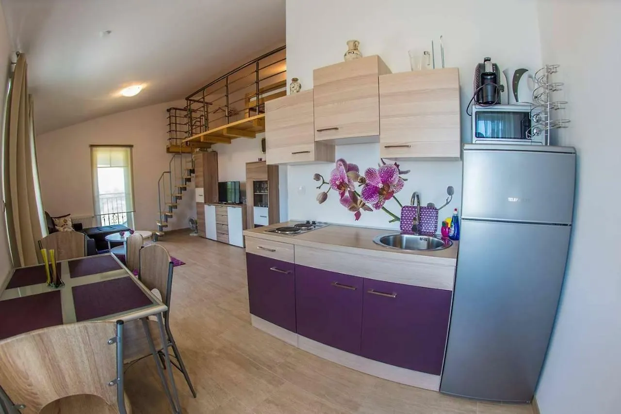 Apartments Nikic Banjole