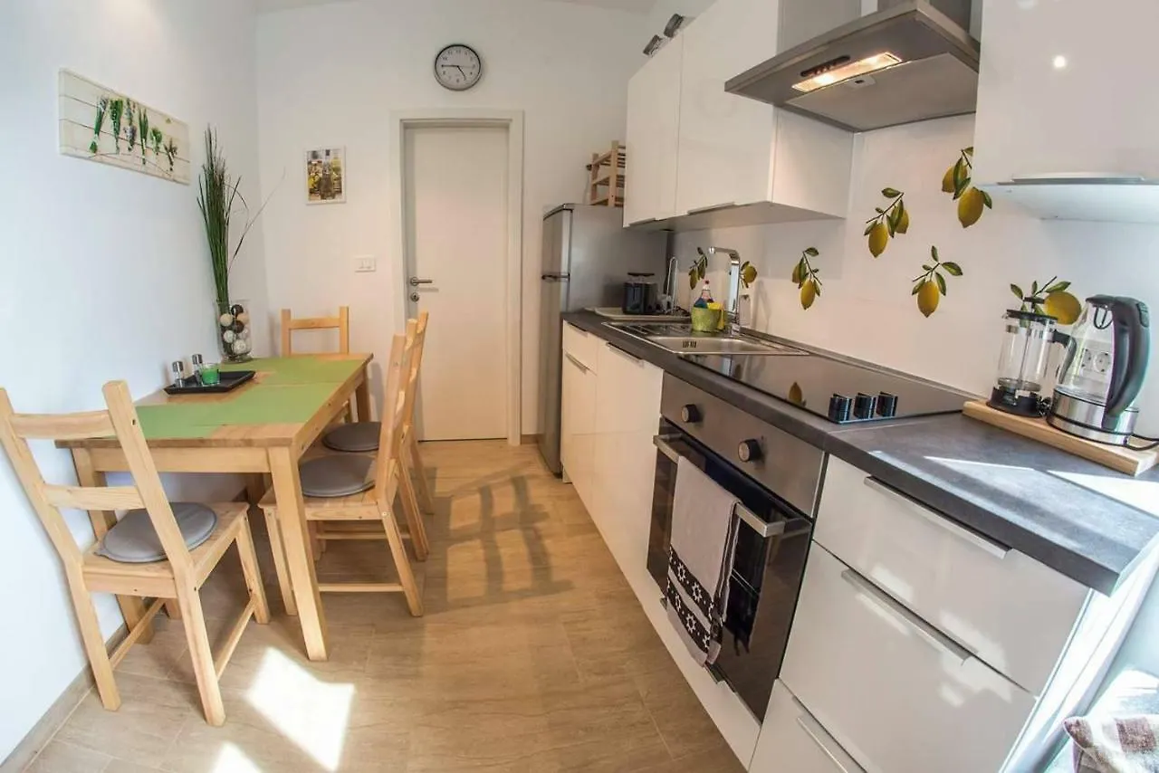 Apartments Nikic Banjole