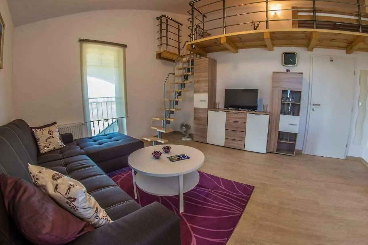 Apartments Nikic Banjole